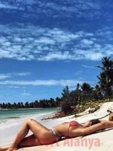 Ağıza Alan Escort Bayanlar